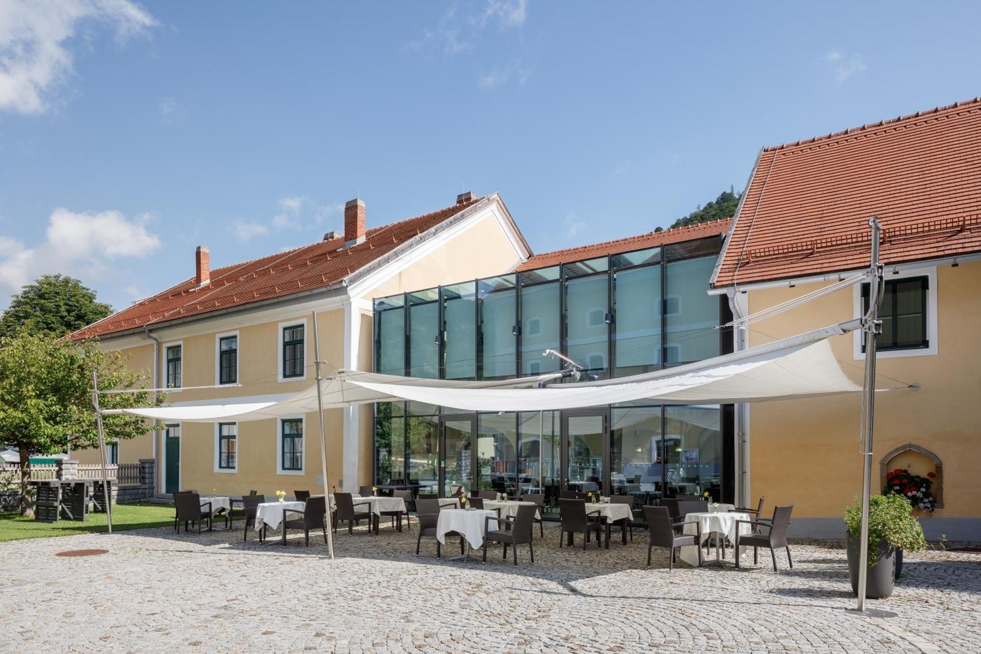 Wesenufer Hotel & Seminarkultur An Der Donau Dış mekan fotoğraf